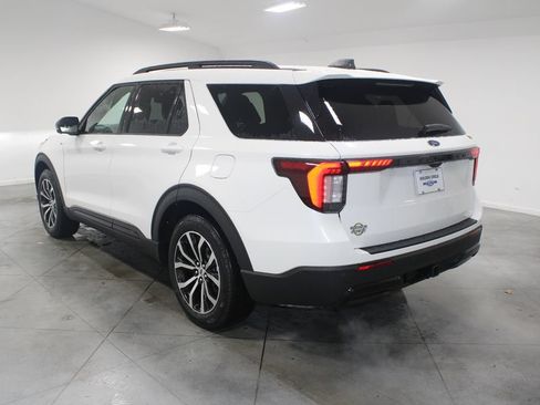 New 2026 Ford Explorer ST-Line w/ Premium Package RWD image 6