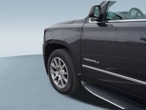 Used 2016 GMC Yukon Denali image 39