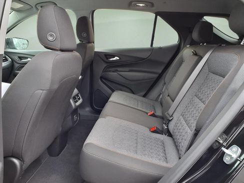 Used 2023 Chevrolet Equinox LT FWD image 6