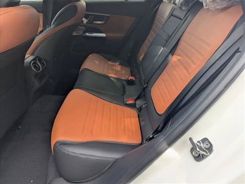 New 2026 Mercedes-Benz GLC 300 4MATIC image 13