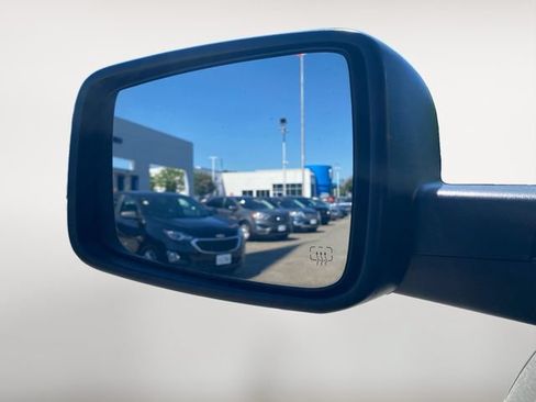 Used 2019 RAM 1500 Classic SLT AWD/4WD image 28