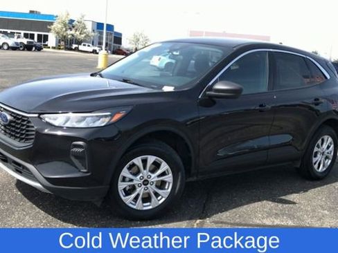 Used 2024 Ford Escape Active image 4