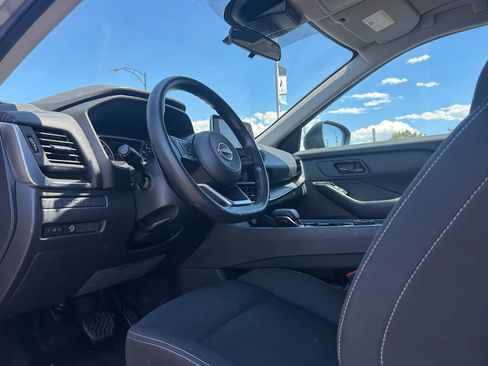 Used 2024 Nissan Rogue S AWD/4WD image 26