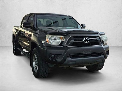 Used 2013 Toyota Tacoma PreRunner image 3
