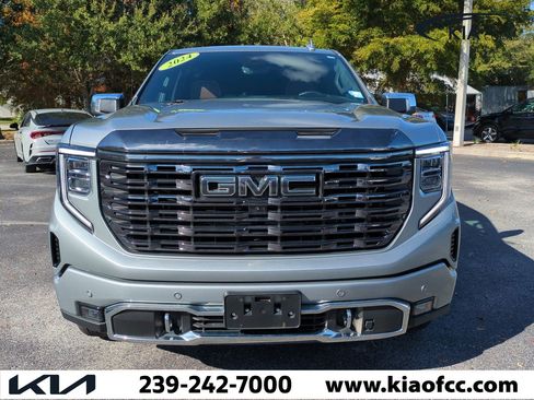 Used 2024 GMC Sierra 1500 Denali Ultimate image 3