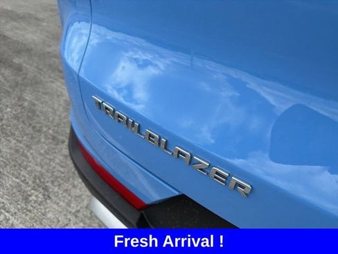 Used 2024 Chevrolet TrailBlazer LT w/ LT Cold Weather Package image 13