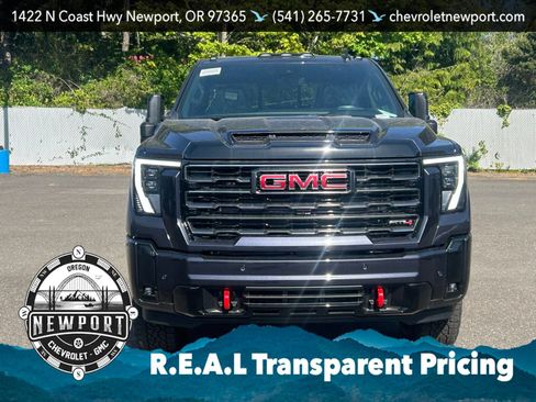 New 2026 GMC Sierra 2500 AT4 w/ AT4 Premium Plus Package AWD/4WD image 2