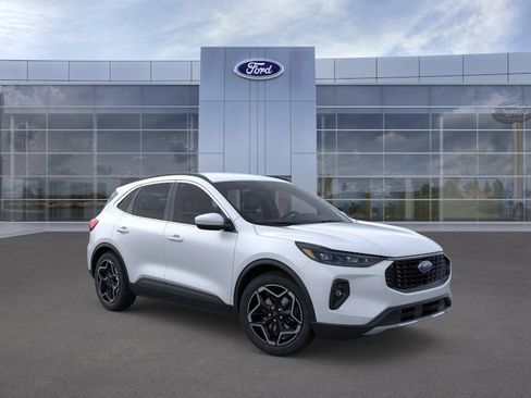 New 2026 Ford Escape Platinum w/ Premium Technology Package AWD/4WD image 7