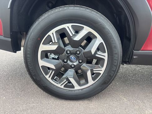 Used 2025 Subaru Forester image 28