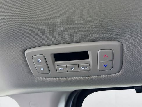 New 2026 Kia Carnival SX FWD image 32