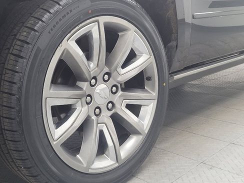Used 2017 Chevrolet Tahoe Premier RWD image 31