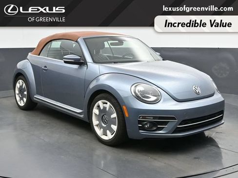 Used 2019 Volkswagen Beetle 2.0T Final Edition SEL FWD image 1