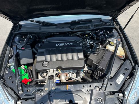 Used 2015 Chevrolet Impala LT w/ LT Sunroof Package FWD image 16
