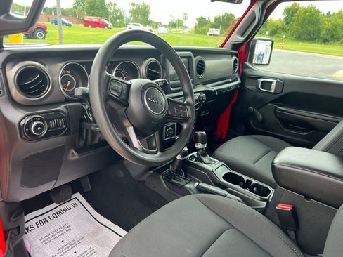 Used 2022 Jeep Wrangler Sport image 20