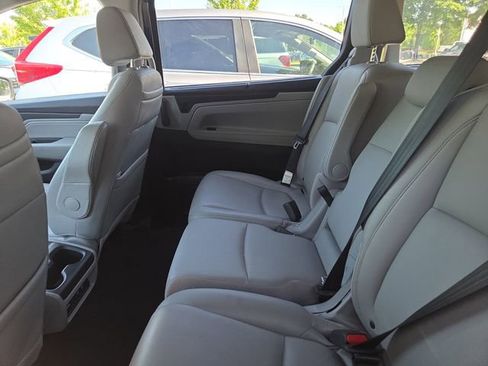 Used 2018 Honda Odyssey Touring image 10