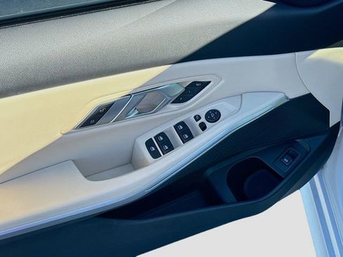 Certified 2023 BMW 330i Sedan w/ Premium Package image 22