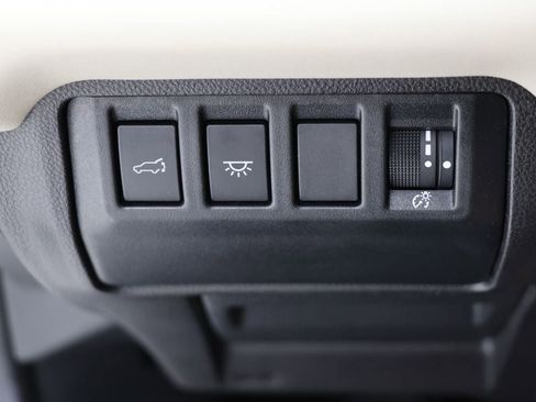 Used 2024 Subaru Ascent Limited image 25