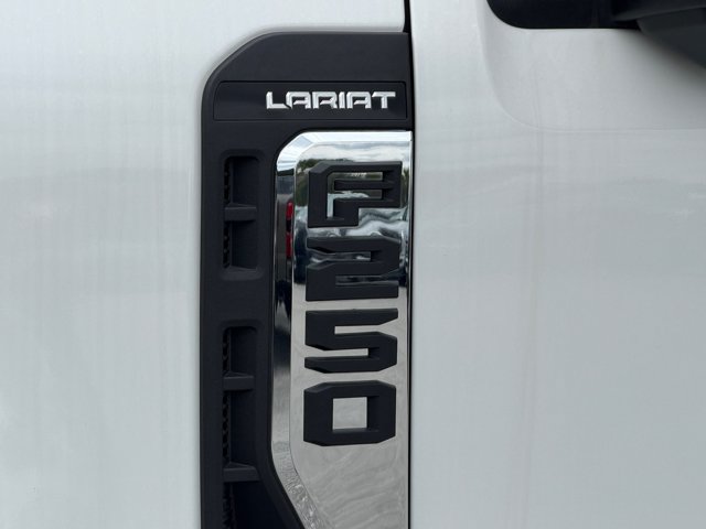 New 2026 Ford F250 Lariat w/ Lariat Premium Package AWD/4WD image 12