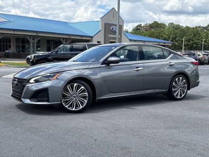 Used 2023 Nissan Altima 2.5 SL