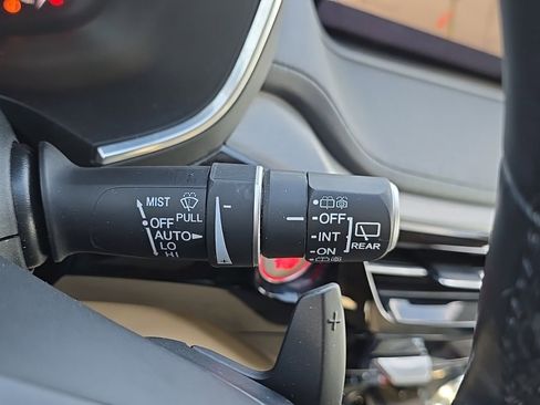 Used 2022 Acura MDX SH-AWD w/ Technology Package image 31