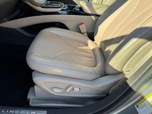 Certified 2023 Lincoln Nautilus Reserve w/ Equipment Group 201A image 24