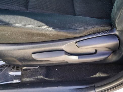 Used 2018 Toyota RAV4 LE w/ All Weather Liner Package image 23