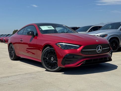 New 2026 Mercedes-Benz CLE 300 4MATIC Coupe image 2