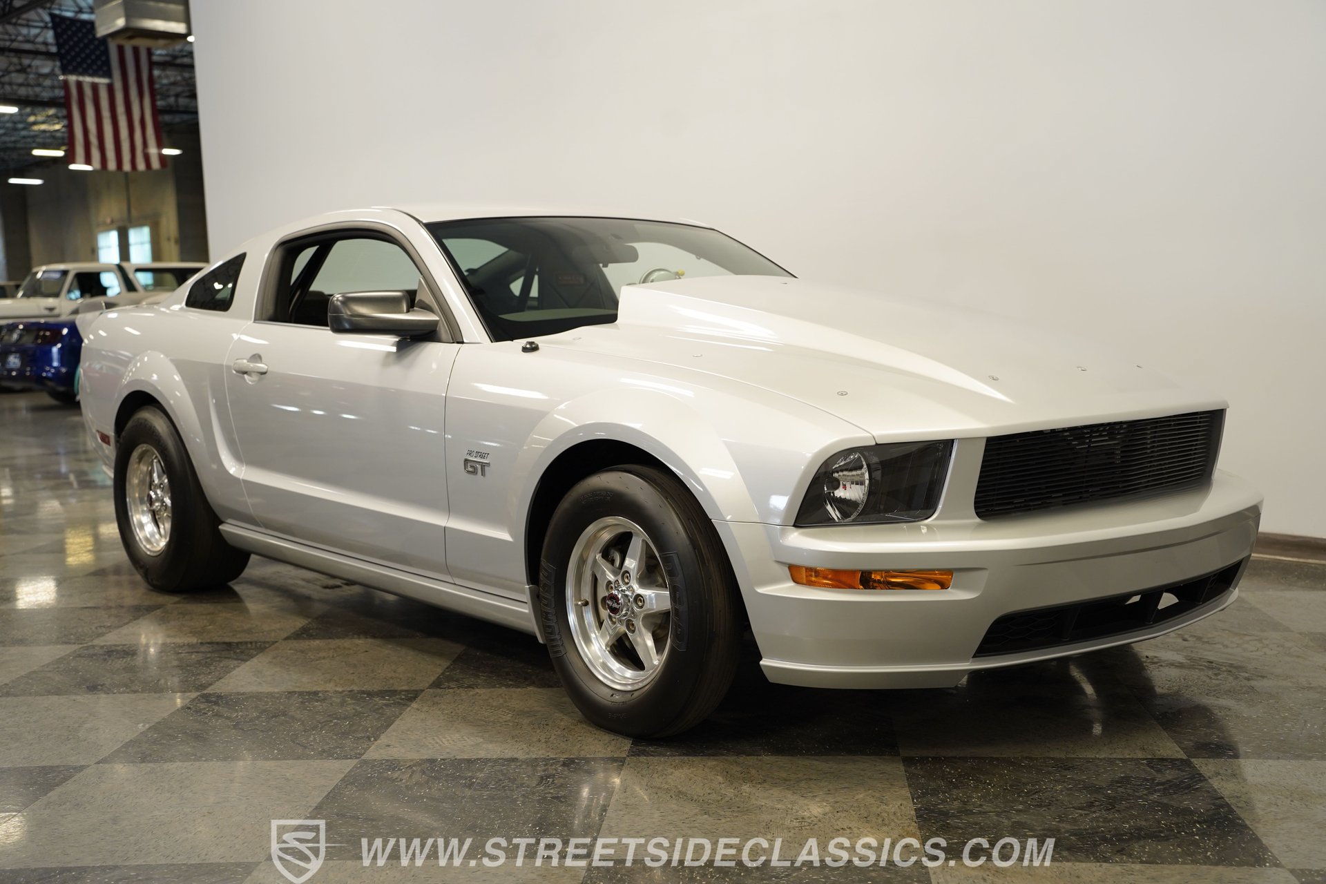 Used 2006 Ford Mustang GT RWD image 17