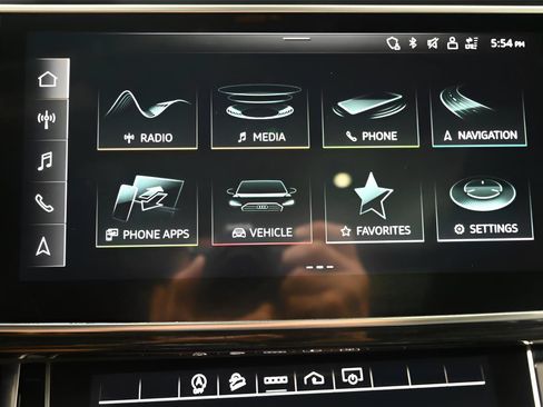 Used 2021 Audi Q8 Premium Plus w/ Premium Plus Package AWD/4WD image 26