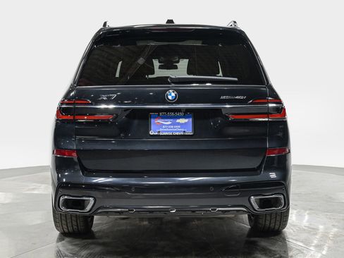 Used 2023 BMW X7 xDrive40i w/ Executive Package AWD/4WD image 5