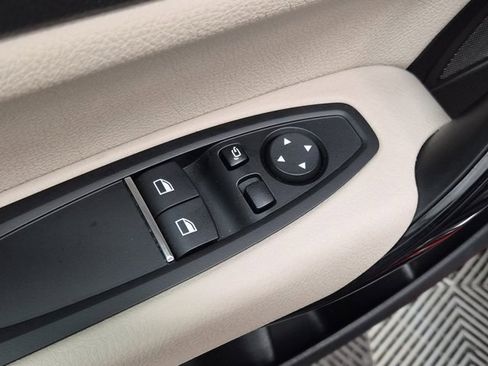 Used 2021 BMW 230i Coupe w/ Convenience Package image 12