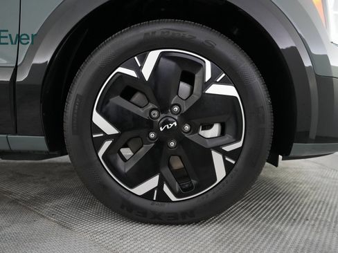Used 2023 Kia Niro Wind image 18
