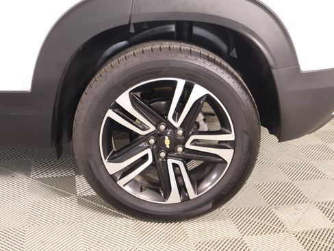 Used 2026 Chevrolet TrailBlazer LT w/ Convenience Package FWD image 18
