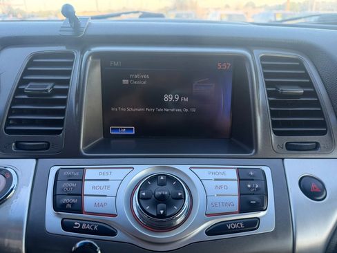 Used 2012 Nissan Murano LE w/ Platinum Pkg image 18