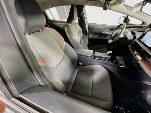 Used 2024 Toyota Prius Prime FWD image 25