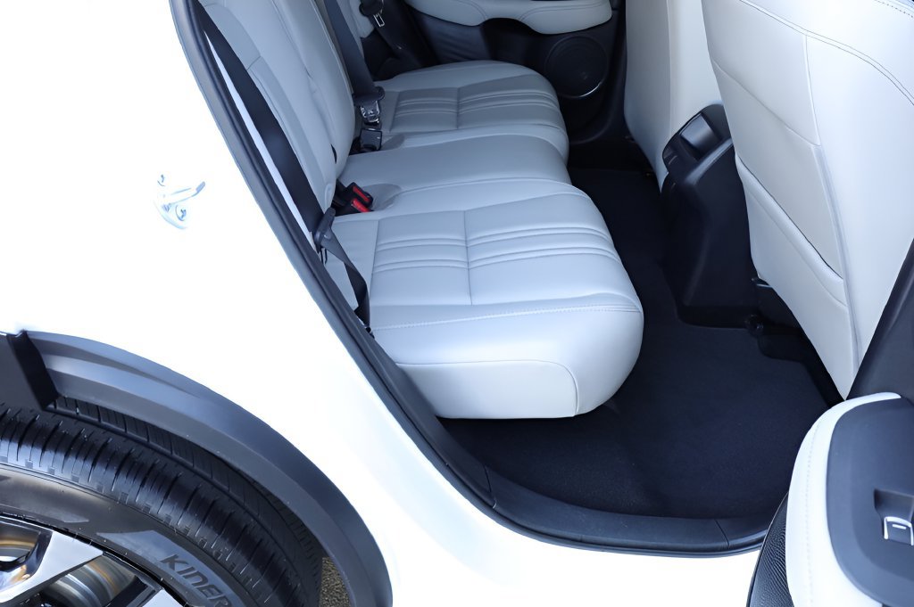 Used 2026 Honda HR-V EX-L image 26