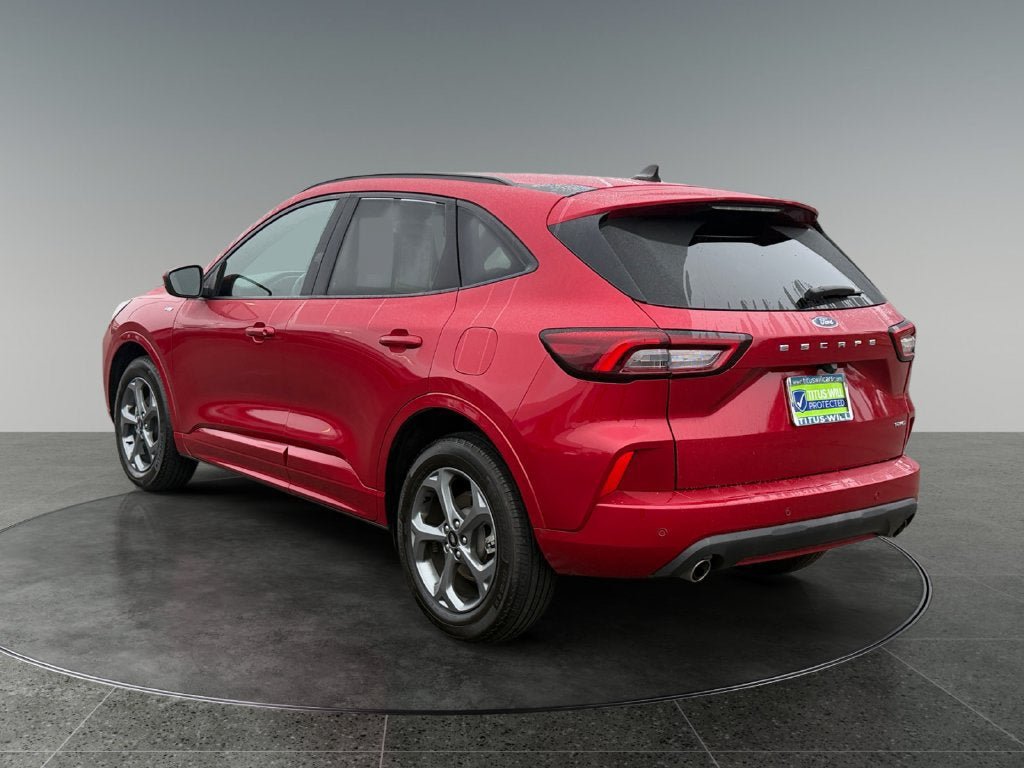 Used 2023 Ford Escape ST-Line Select w/ Tech Pack #1 AWD/4WD image 8