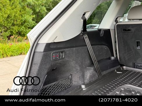Used 2022 Audi Q7 3.0T Premium Plus w/ Premium Plus Package AWD/4WD image 21
