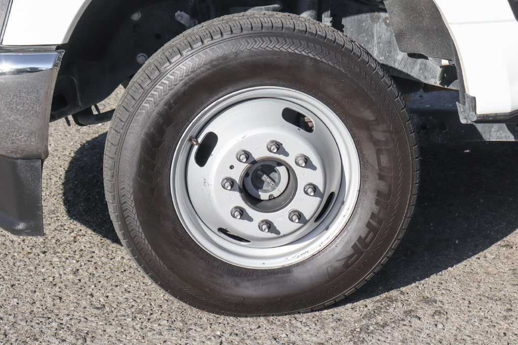 Used 2024 Ford F350 XLT AWD/4WD image 49