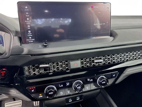 Used 2025 Honda Accord Sport image 15