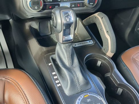 Certified 2024 Ford Bronco Outer Banks image 56