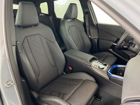 Used 2026 BMW X3 xDrive30 w/ Premium Package image 24