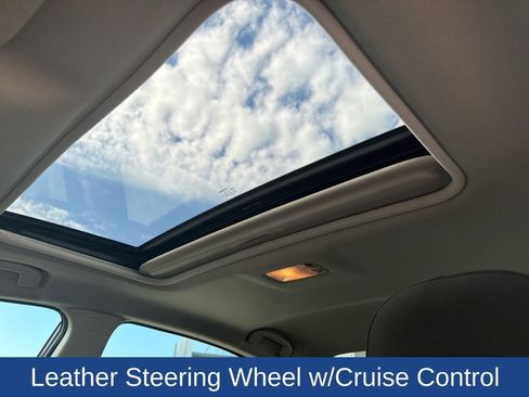 Used 2019 Nissan Sentra SV w/ Special Edition Package image 14