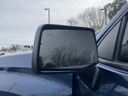 Used 2020 Chevrolet Silverado 1500 RST image 40