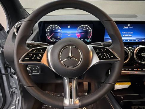 Certified 2026 Mercedes-Benz GLA 250 image 27