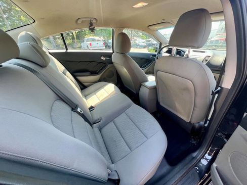 Used 2016 Kia Forte LX FWD image 13