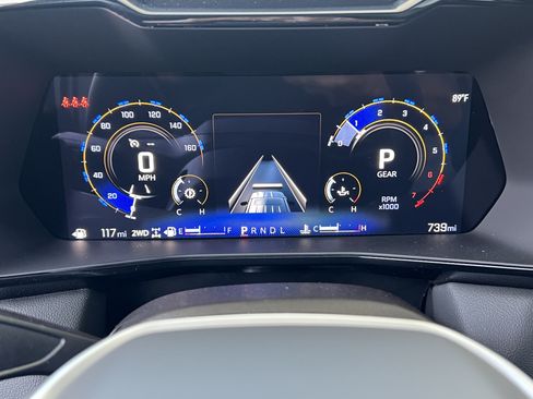 Used 2026 Chevrolet Colorado LT AWD/4WD image 26