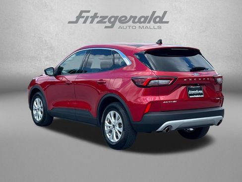 Used 2023 Ford Escape Active AWD/4WD image 9