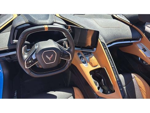 Used 2021 Chevrolet Corvette Stingray Preferred Cpe w/ 2LT RWD image 17