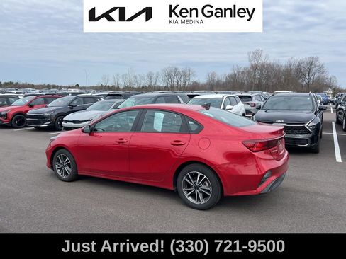 Certified 2023 Kia Forte LXS image 8